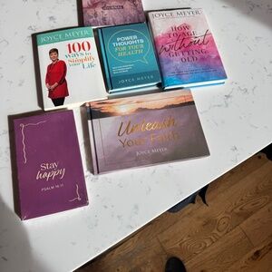 JOYCE MEYER BUNDLE OF  6 BRAND NEW BOOKS/JOURNAL/DEVOTIONAL